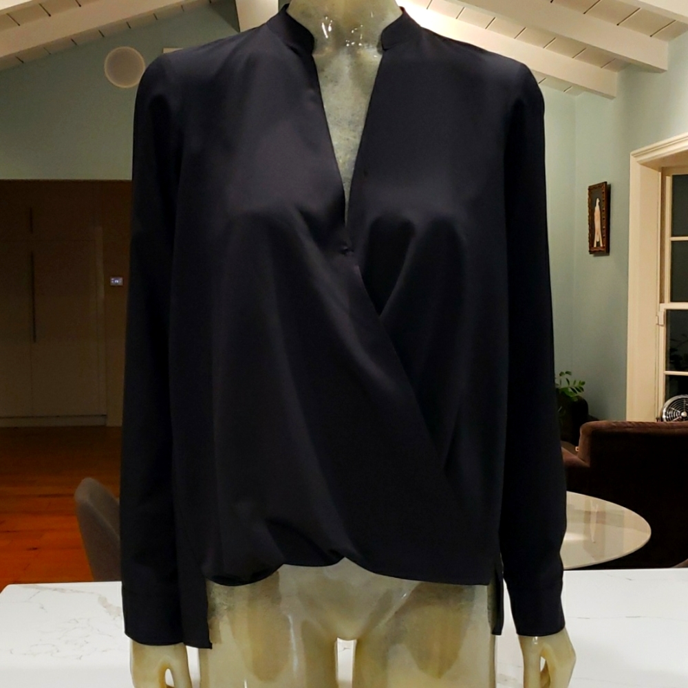 Women's BCBGeneration top